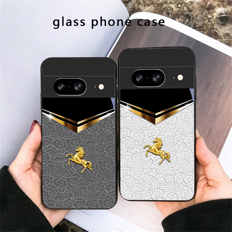 غطاء هاتف زجاجي أسود بتصميم حص - مراجعة Phone Cases Google Pixel 7 وسعره