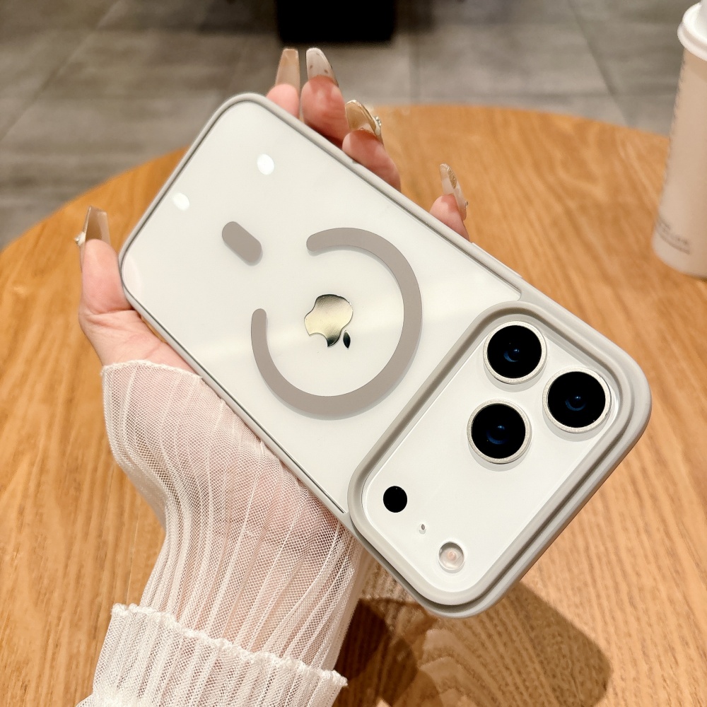 غطاء ماغسيف لآيفون 18 برو ماكس - مراجعة Clear Magsafe Case وسعره