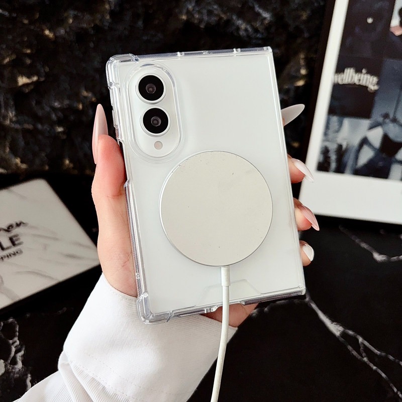 غطاء حماية شفاف من مادة PC وTP - مراجعة Clear Magsafe Case وسعره