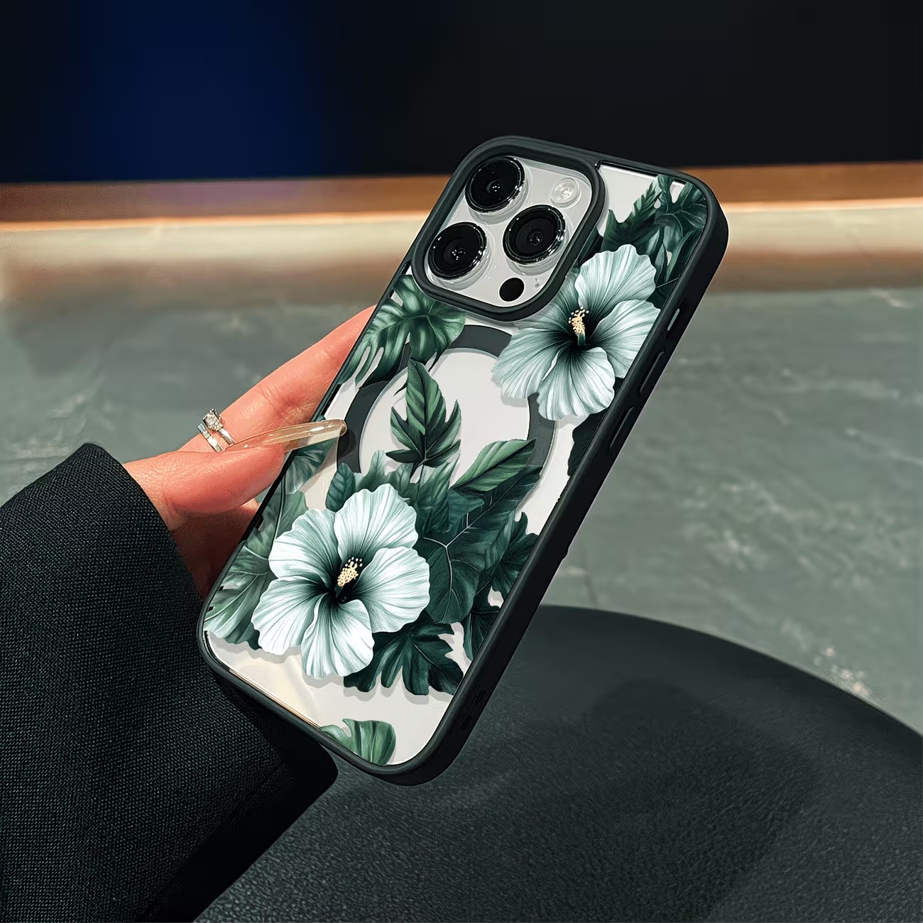 غطاء هاتف شفاف بتصميم زهور خضر - مراجعة Phone Cases Mous وسعره