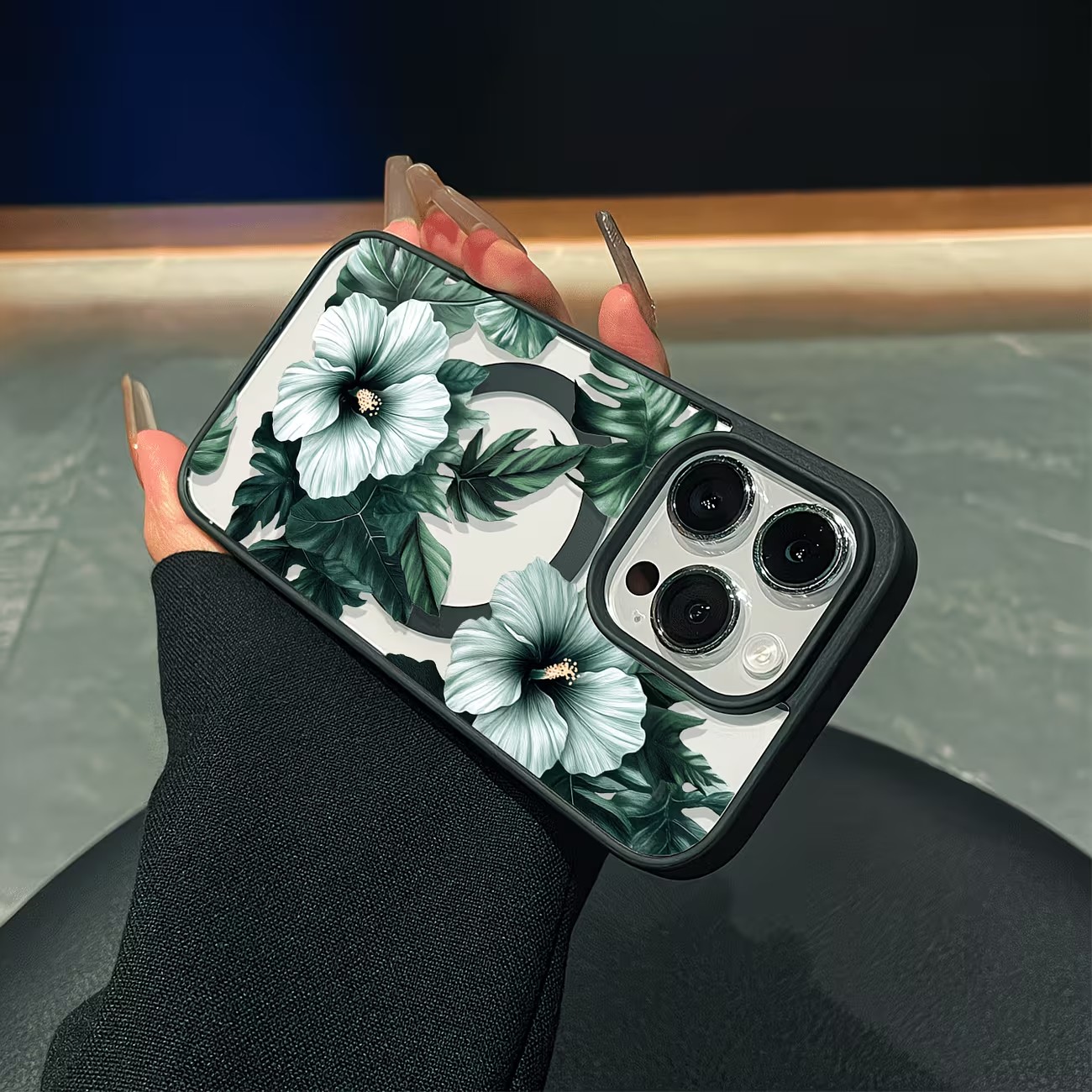 غطاء هاتف شفاف بتصميم زهور خضر - مراجعة Phone Cases Mous وسعره